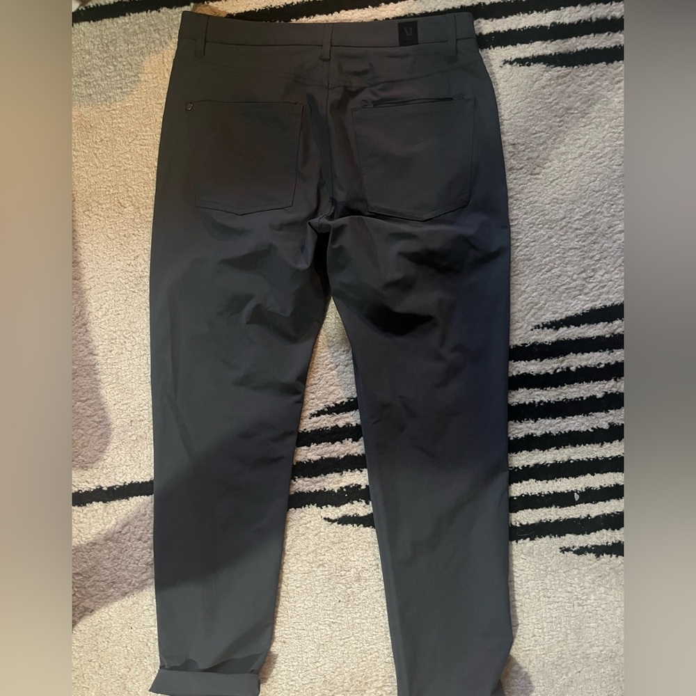 Vuori Meta pants charcoal - Picture 2 of 2